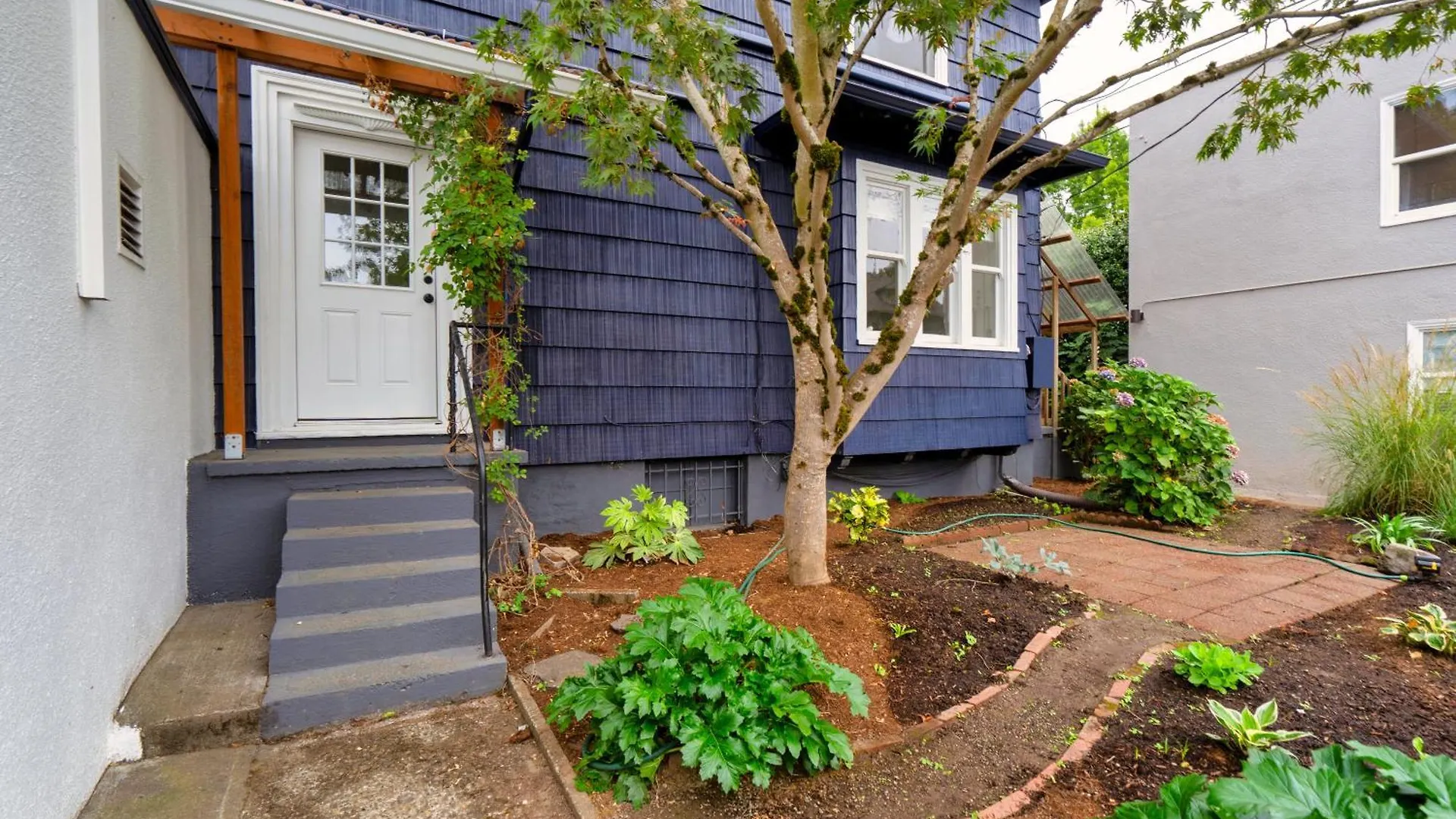 Apartment Stay Portland - The Garden Bungalow On Broadway - 94 Walkscore