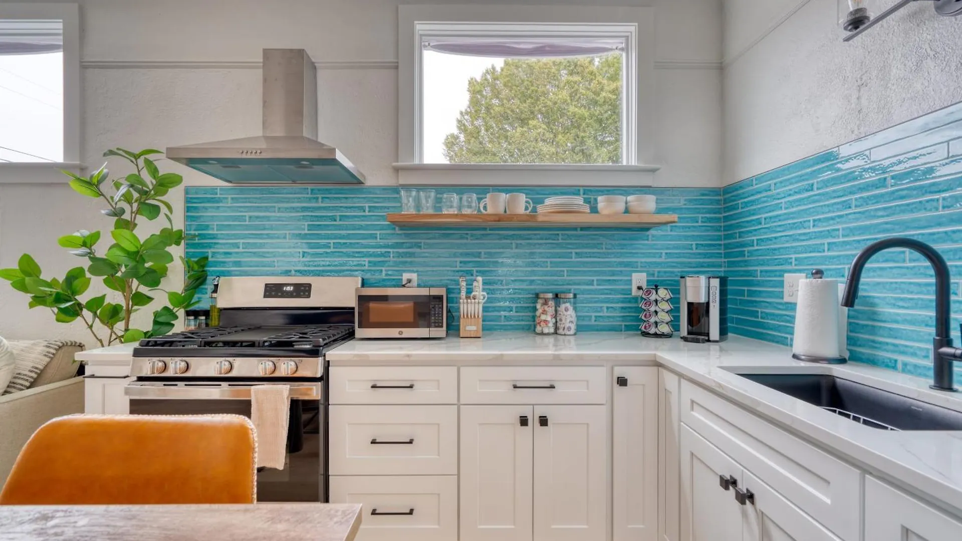 Stay Portland - The Garden Bungalow On Broadway - 94 Walkscore Apartment